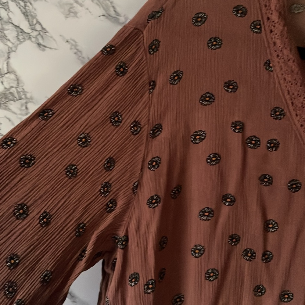 Maurices xl mauve floral print blouse - Picture 3 of 8